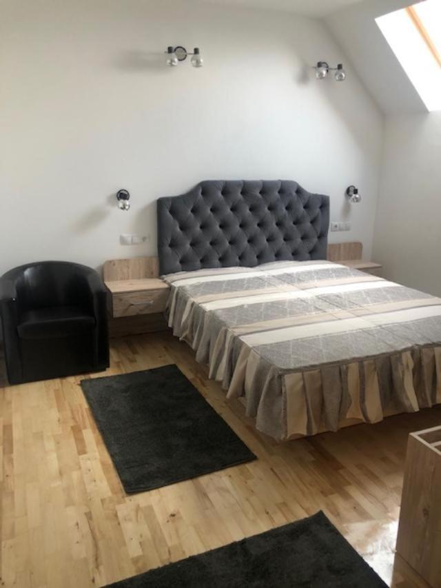 Отель Nut House Retezat Nucsoara  Экстерьер фото