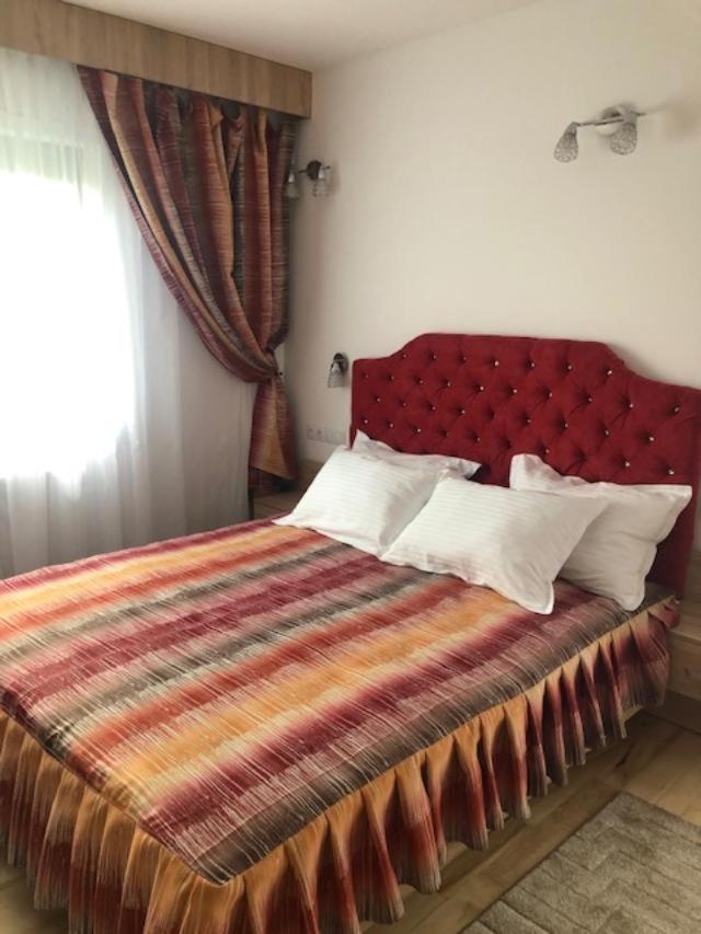Отель Nut House Retezat Nucsoara  Экстерьер фото